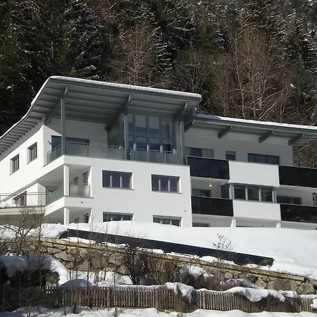 Collina 아파트