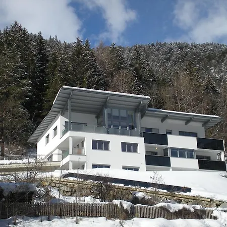 Apartment Collina *